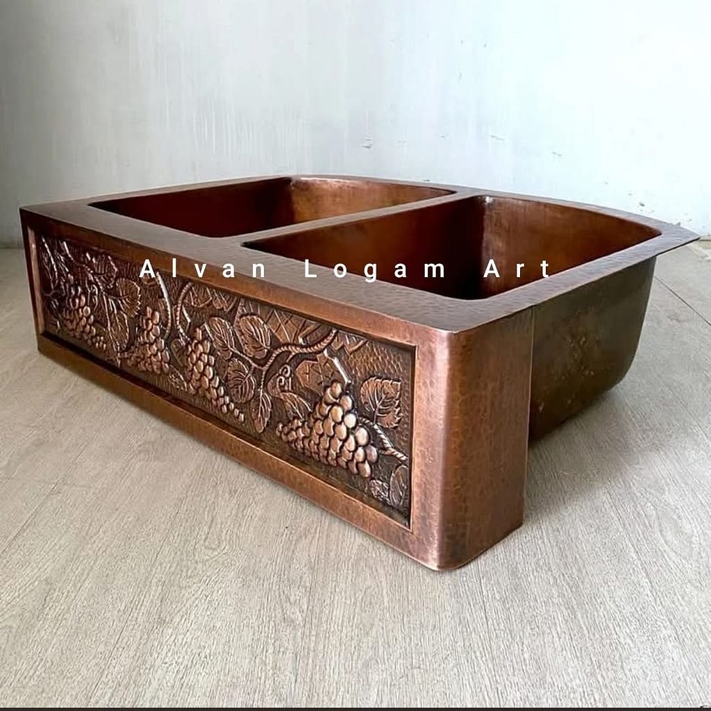 Wastafel ukir tembaga