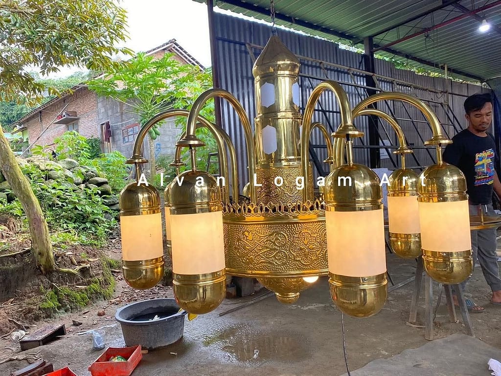 Ukuran terbaik lampu gantung masjid