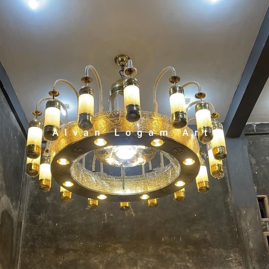 Inilah Lampu Gantung Masjid Kuningan Model Nabawi yang Paling Dicari